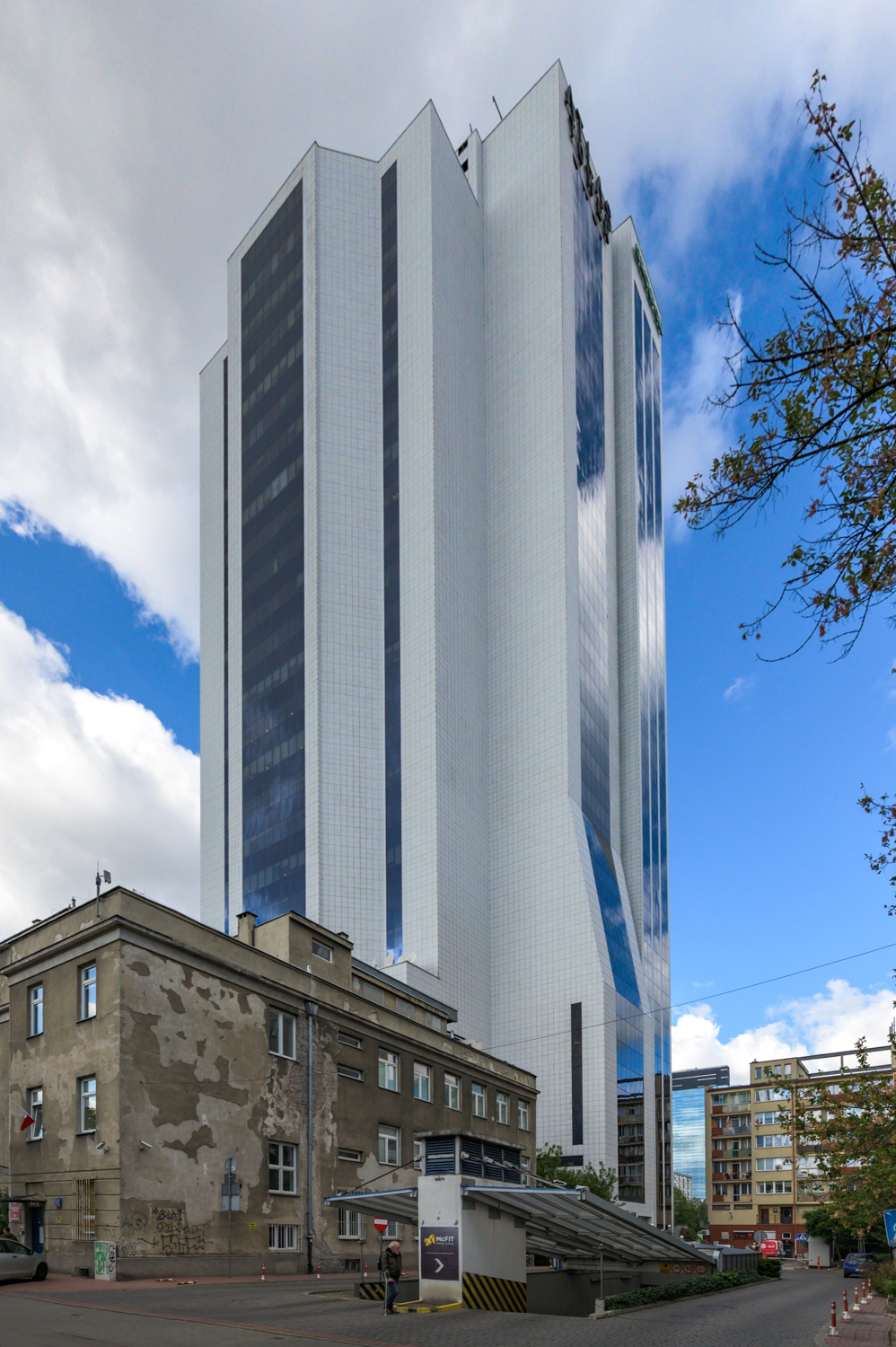 Zdjęcie architektury budynku Reform Plaza (obecnie Atlas Tower)